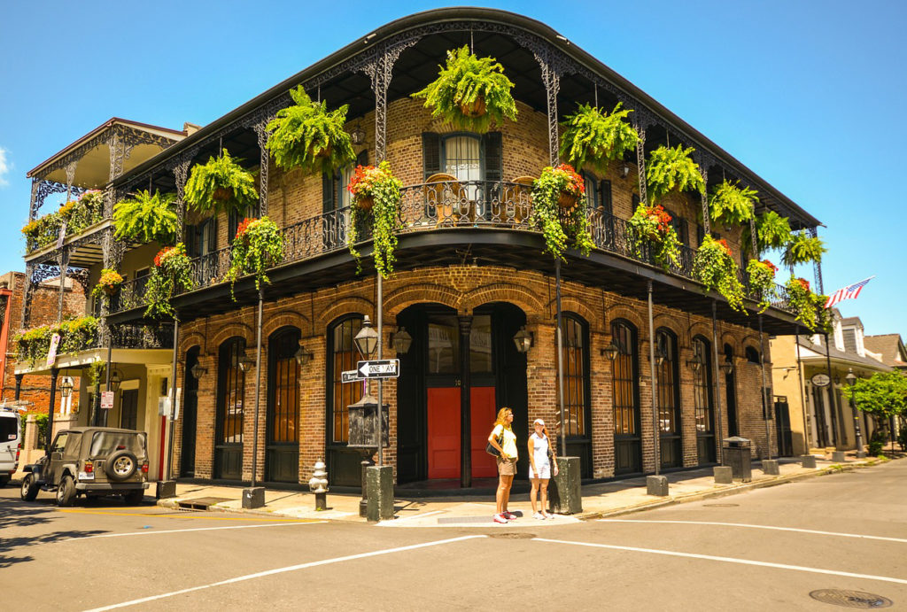French Quarter - A Melting Pot for Food and Music