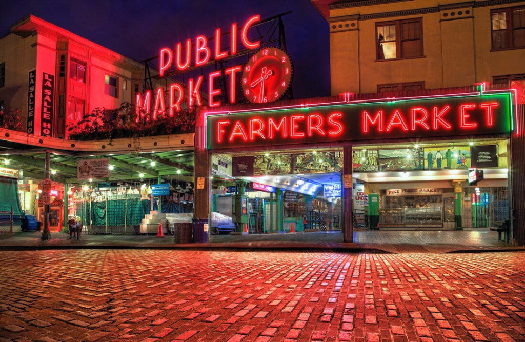 Pike Place Market - A Feast for Senses